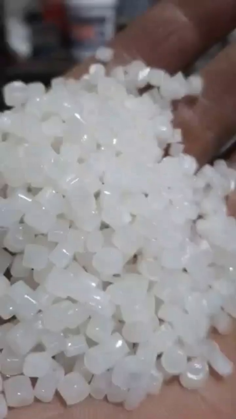 供應(yīng)優(yōu)質(zhì)再生LDPE顆粒量大價(jià)優(yōu)供應(yīng)穩(wěn)定